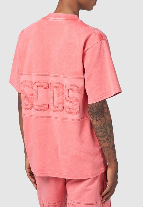 футболка  из италии вид сбоку