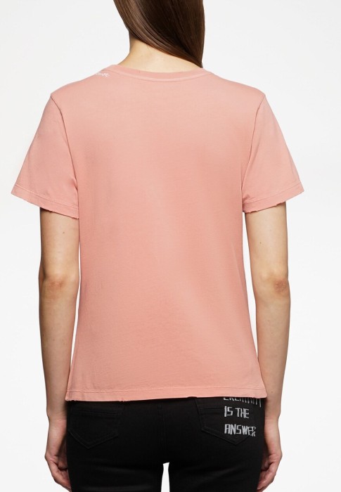 футболка  по цене 9730 руб вид справа