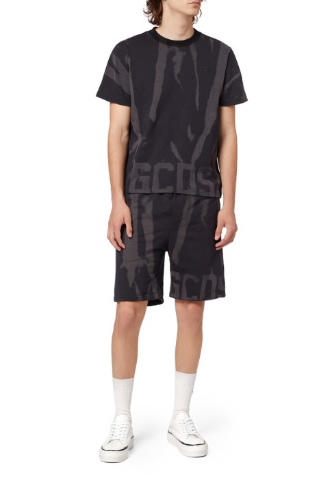 футболка  из италии вид сбоку