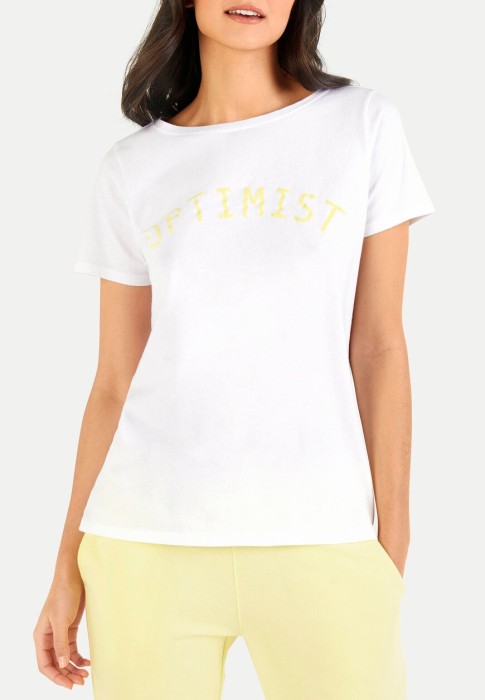 футболка  от бренда juvia вид слева