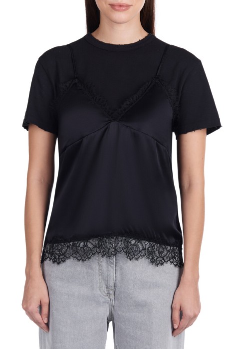 Товар черного цвета с внутренней стороны