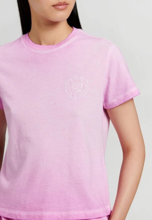 Товар розового цвета с внутренней стороны