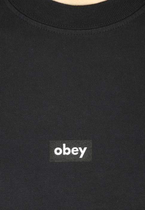 футболка  из проверенных материалов спереди