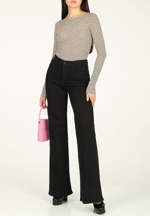 футболка  по цене 21630 руб вид справа