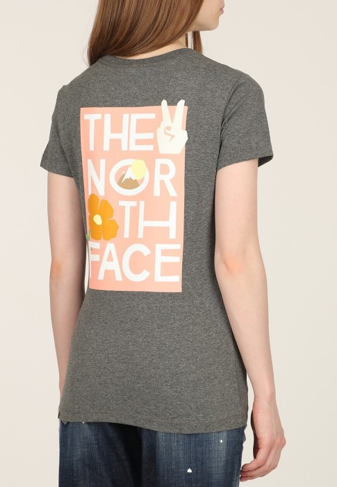 Товар серого цвета с внутренней стороны