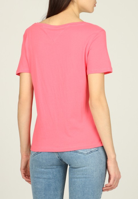 Товар розового цвета с внутренней стороны