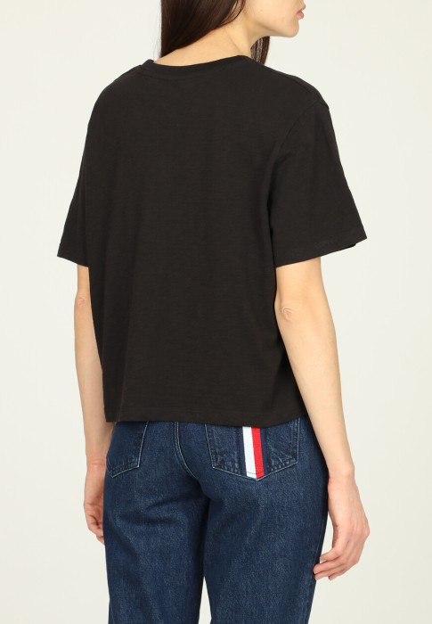 футболка  из америки вид сбоку