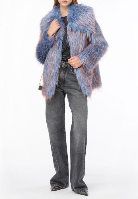 футболка  от бренда pinko вид слева