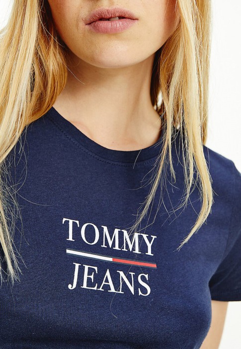 Товар синего цвета с внутренней стороны