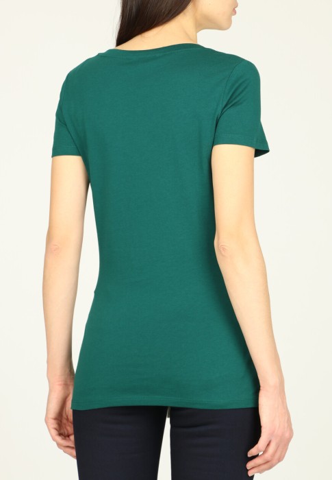 футболка  из америки вид сбоку