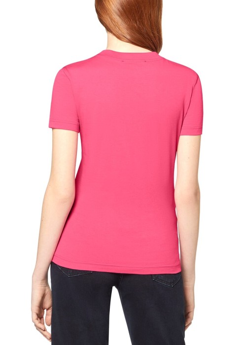 футболка  из италии вид сбоку