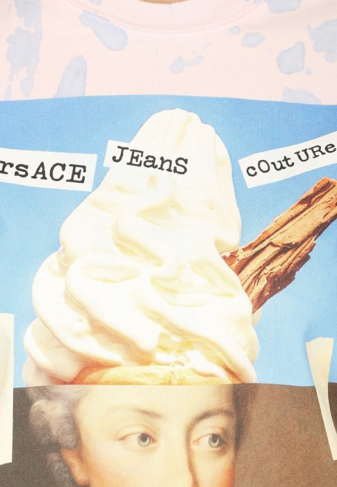 Товар фиолетового цвета с внутренней стороны