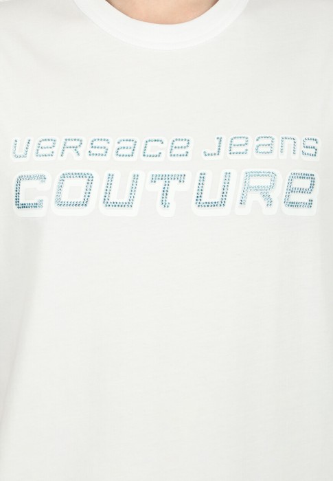 Товар белого цвета с внутренней стороны