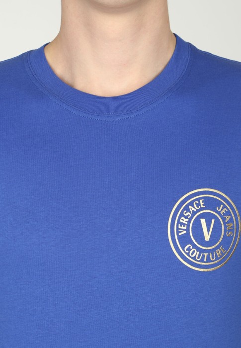 Товар синего цвета с внутренней стороны