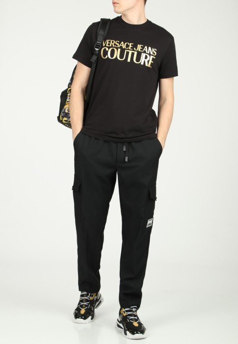 футболка  от бренда versace jeans couture вид слева