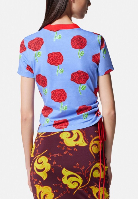 Товар голубого цвета с внутренней стороны