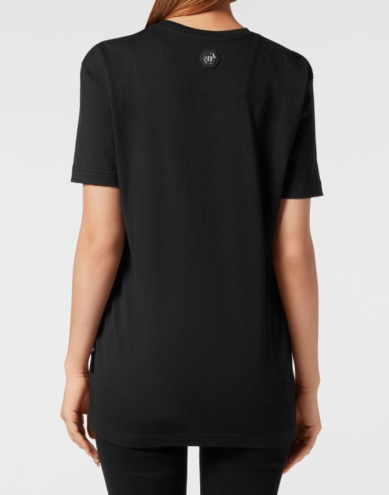 футболка  из америки вид сбоку