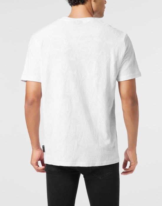 футболка  из америки вид сбоку