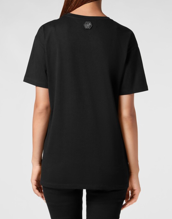 футболка  из америки вид сбоку