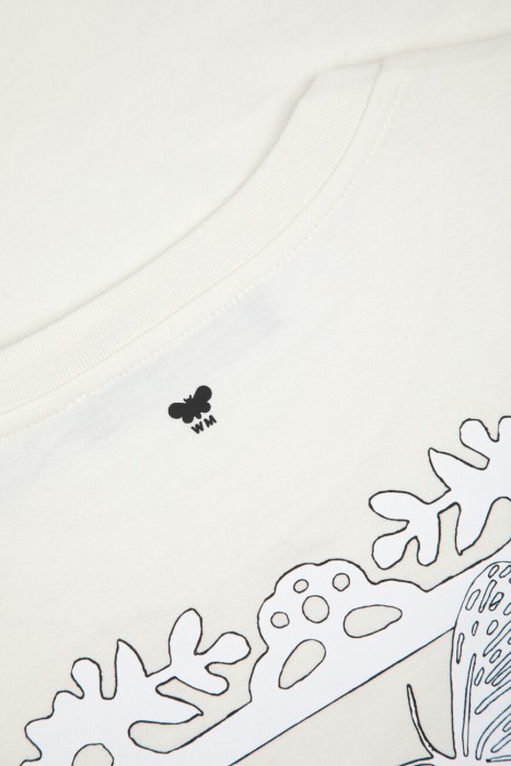 футболка  для взрослого возраста с изнаночной стороны