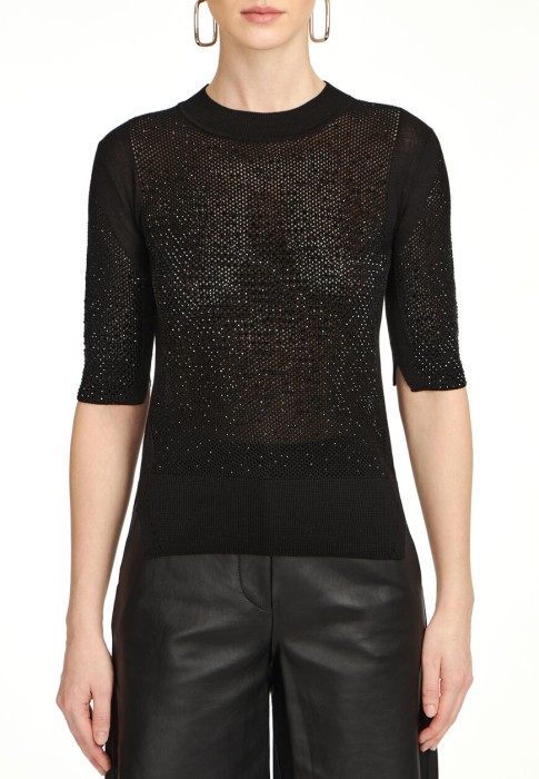 футболка  из проверенных материалов спереди