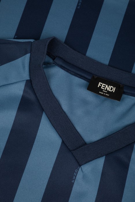 футболка  из полиэстера спереди