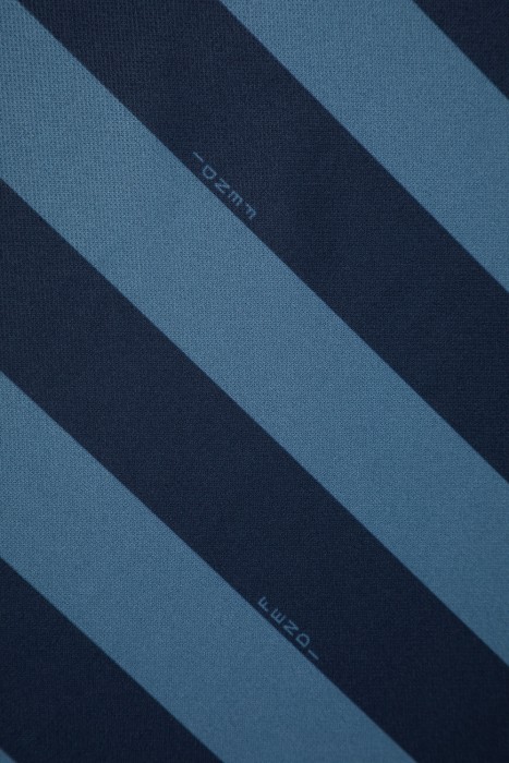 футболка  спортивного стиля с лицевой стороны