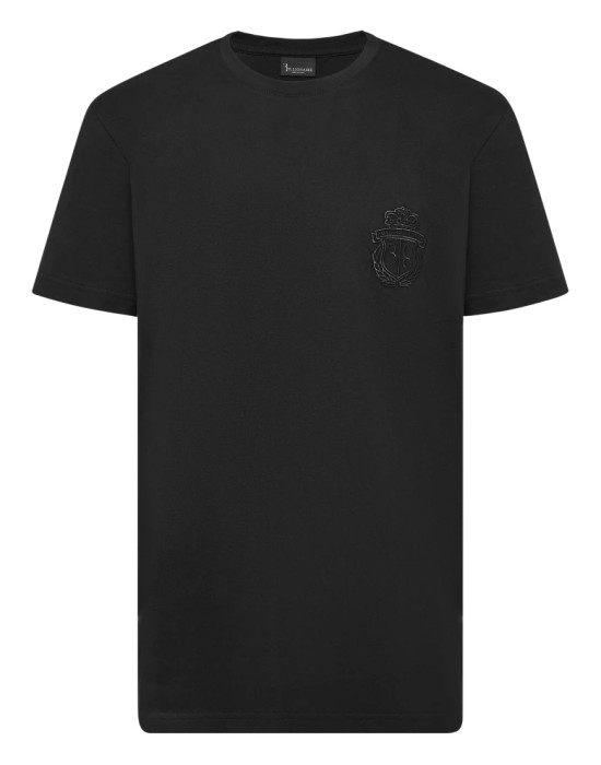 Товар черного цвета с внутренней стороны