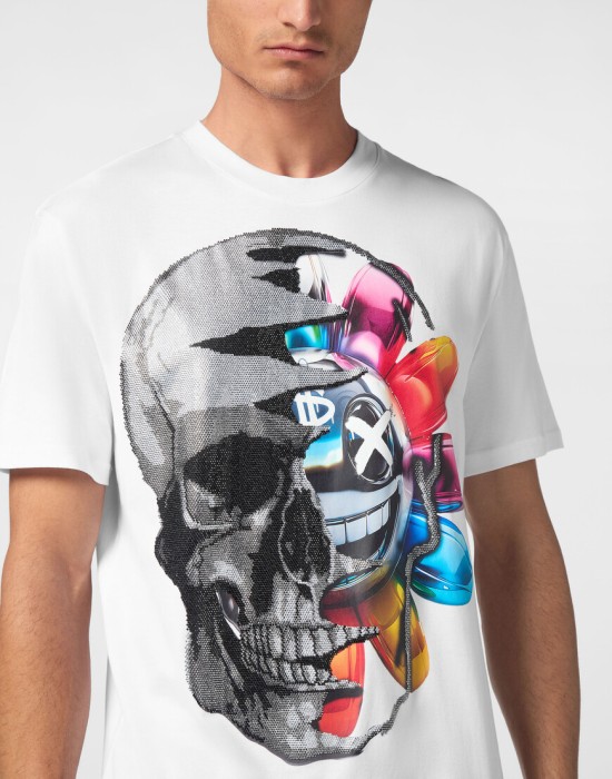 футболка  из америки вид сбоку