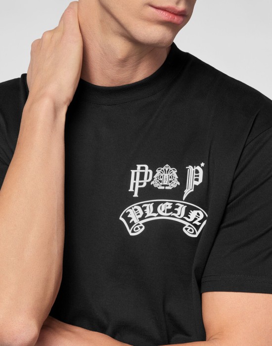 футболка  из проверенных материалов спереди