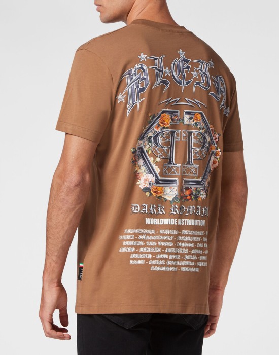 футболка  из америки вид сбоку