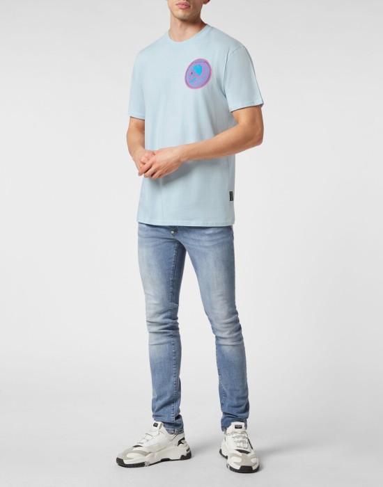 Товар голубого цвета с внутренней стороны