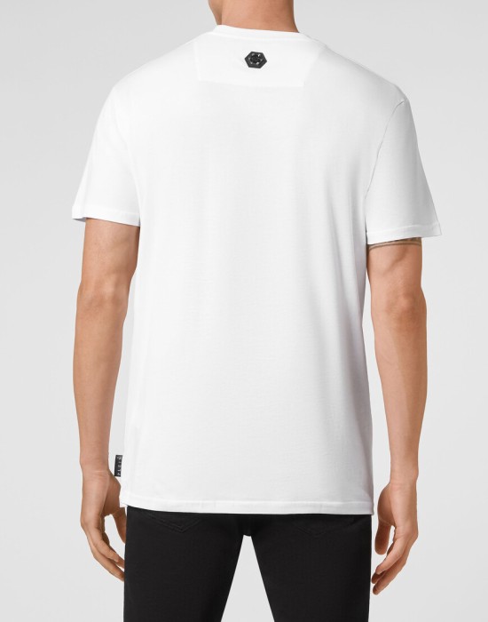 футболка  из америки вид сбоку