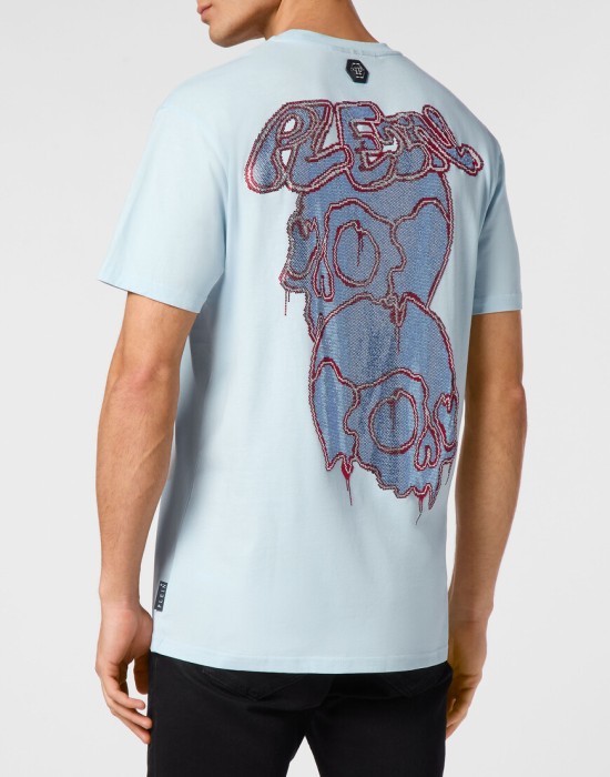 футболка  из америки вид сбоку