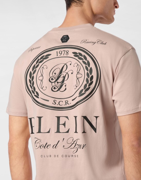 футболка  из проверенных материалов спереди