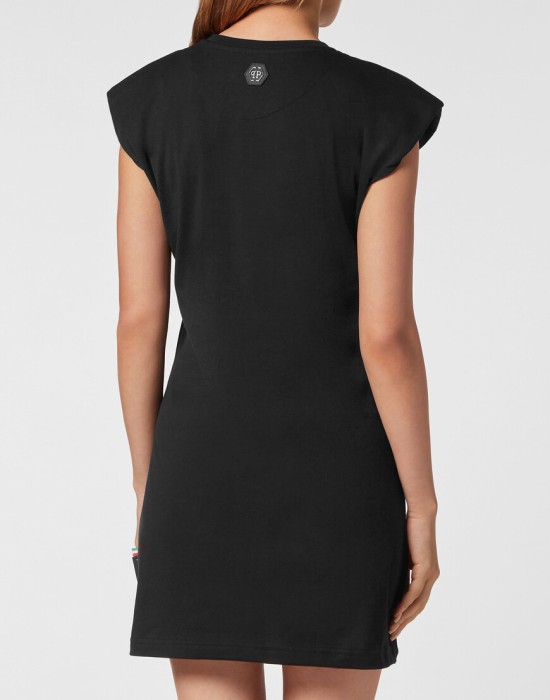 футболка  из америки вид сбоку