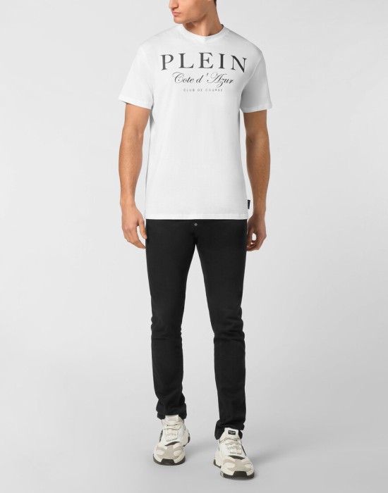 Товар белого цвета с внутренней стороны