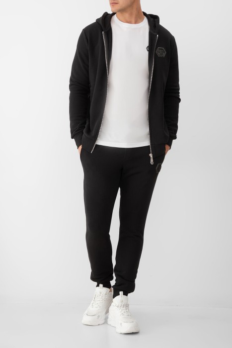 Товар белого цвета с внутренней стороны