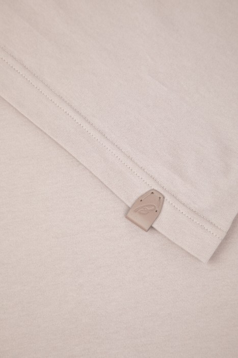 футболка  повседневного стиля с лицевой стороны