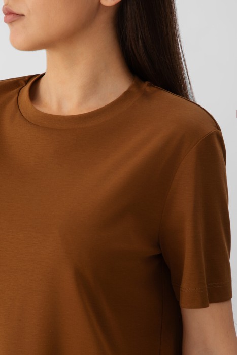 футболка  из италии вид сбоку