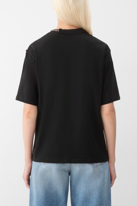 футболка  по цене 24900 руб вид справа