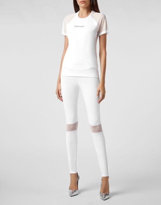 футболка  по цене 31202 руб вид справа