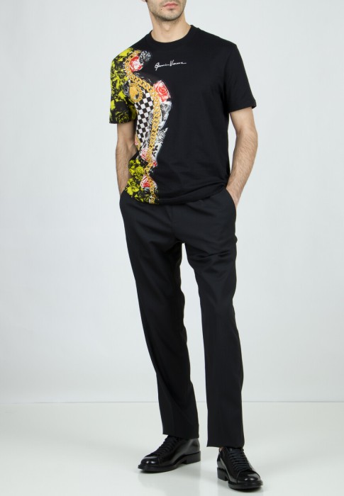 футболка  по цене 42630 руб вид справа