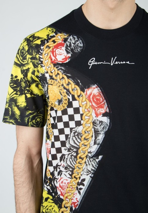 футболка  классического стиля с лицевой стороны