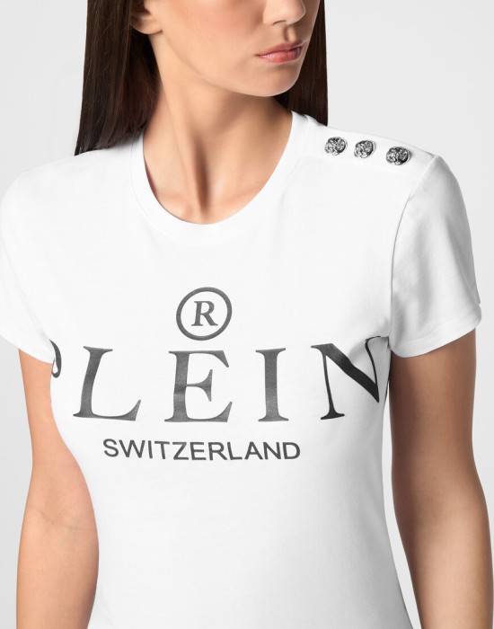 футболка  из проверенных материалов спереди