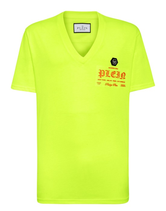 футболка  по цене 30492 руб вид справа