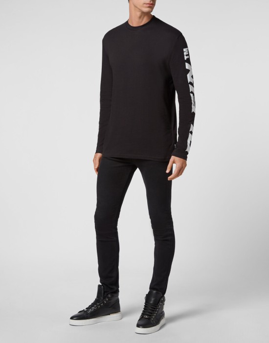 футболка  по цене 27522 руб вид справа