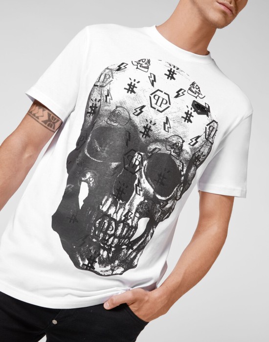 футболка  из америки вид сбоку