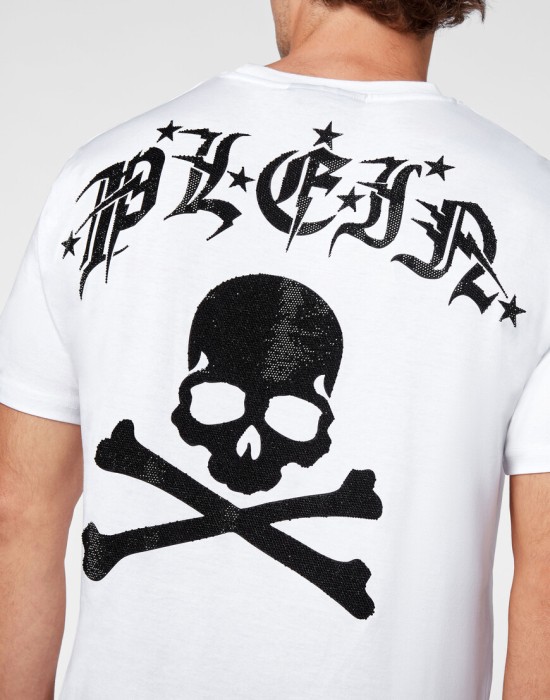 футболка  из америки вид сбоку