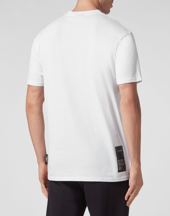 футболка  из италии вид сбоку